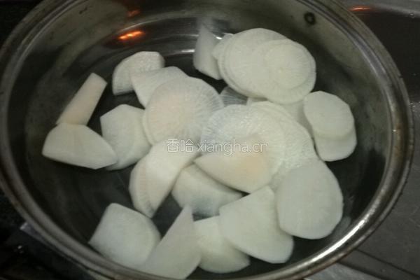 大骨炖萝卜的做法图解7