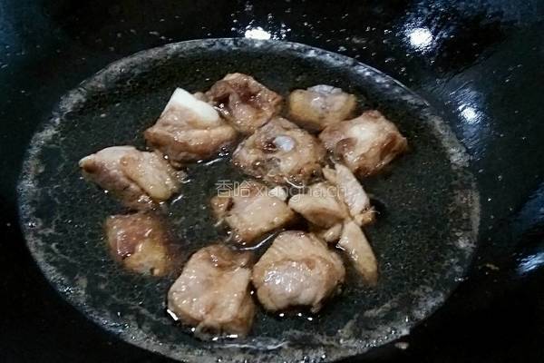 糖醋排骨的做法图解5