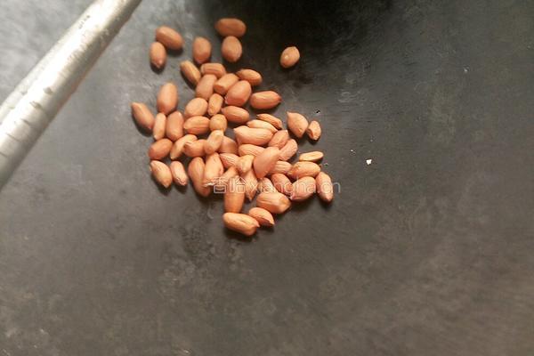巧克力牛轧糖花生牛奶露的做法图解2