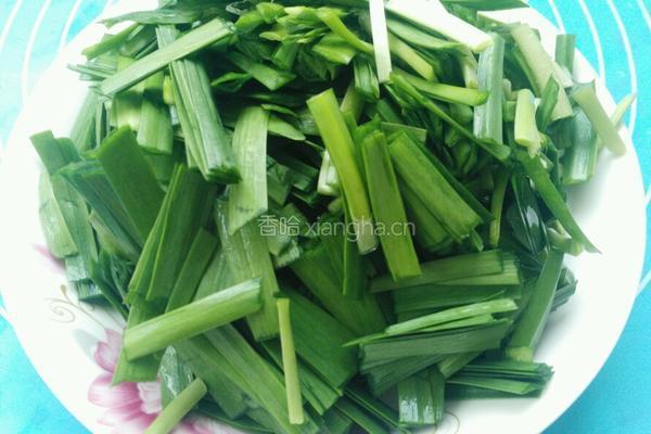 韭菜炒白灵菇的做法图解6