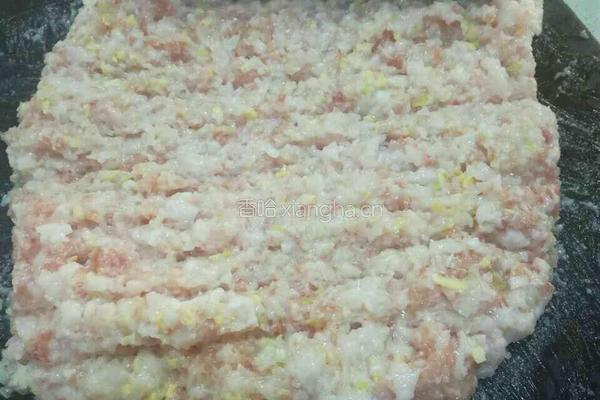 五花肉白菜香菇水饺的做法图解7