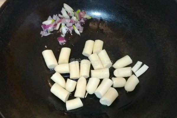 红烩泥肠的做法图解7