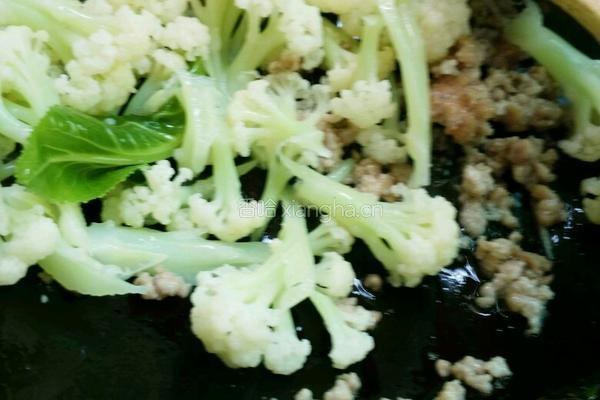 肉末花菜的做法图解7