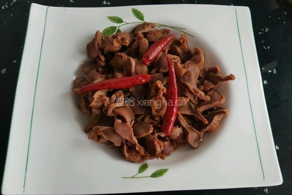 酱卤鸡胗