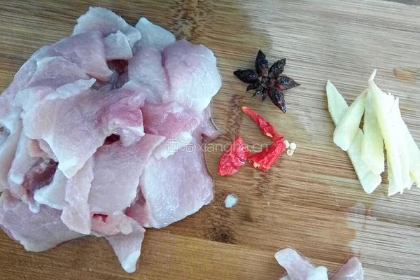 扁豆烧肉的做法图解2