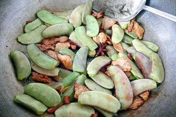 扁豆烧肉的做法图解6