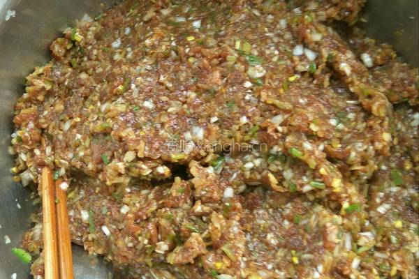 青萝卜肉饺子馅的做法图解3
