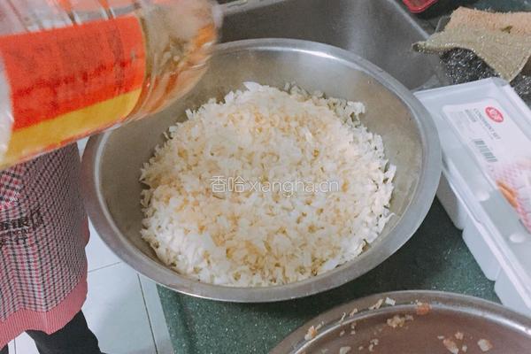 白菜猪肉饺子的做法图解3