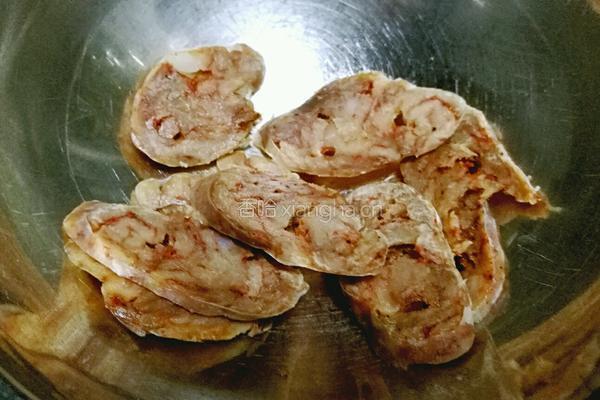 腊肠土豆丝的做法图解2