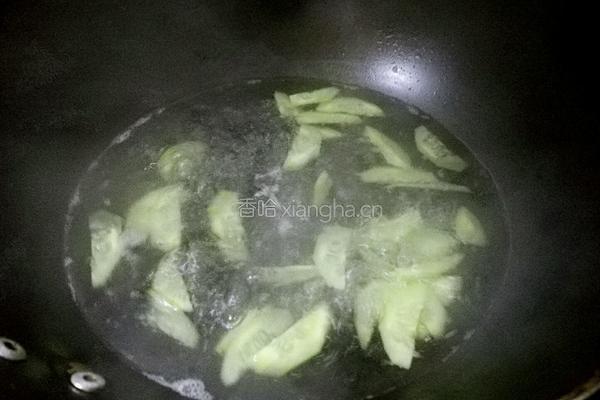 油条果子鸡蛋汤的做法图解4