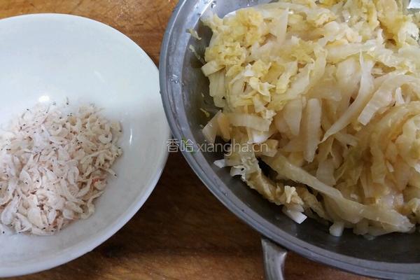 酸白菜羊肉粉丝汤的做法图解1