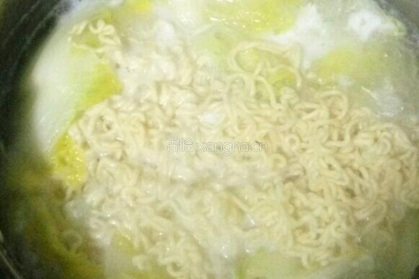蔬菜鸡蛋面的做法图解7