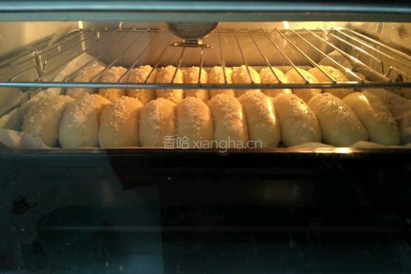 酥粒奶香排包的做法图解7