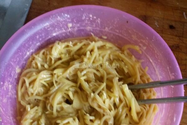 土豆丝烙饼的做法图解4