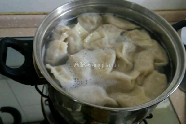 破五羊肉百财水饺的做法图解12