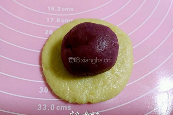 紫薯蛋黄酥的做法图解9