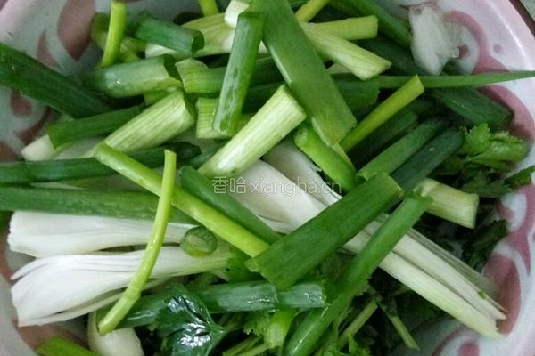 酱油葱的做法图解1