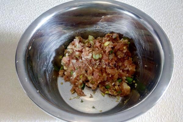 白菜肉卷的做法图解9