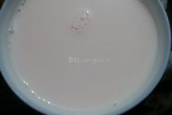 水蜜桃苹果布丁的做法图解2
