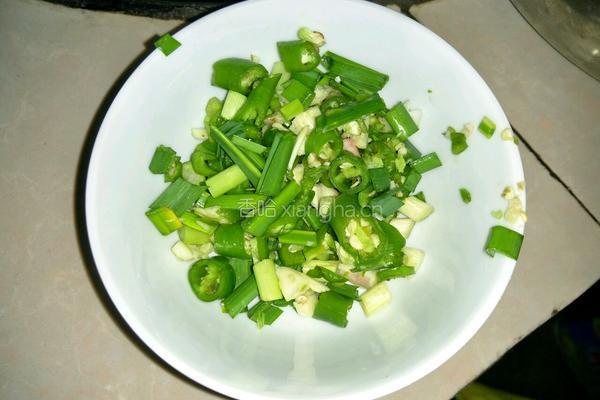 香菜花盖饭的做法图解2