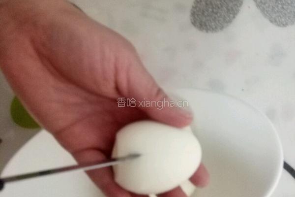 酱油炖蛋的做法图解2