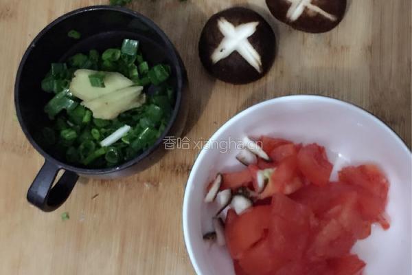 西红柿鸡蛋拌汤的做法图解2