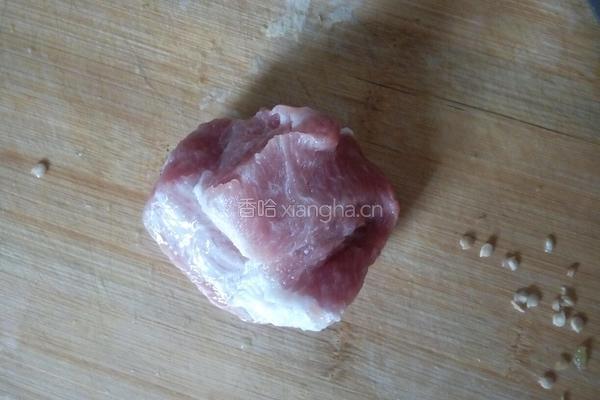 尖椒炒肉的做法图解3