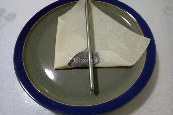 春卷的包法的做法图解8