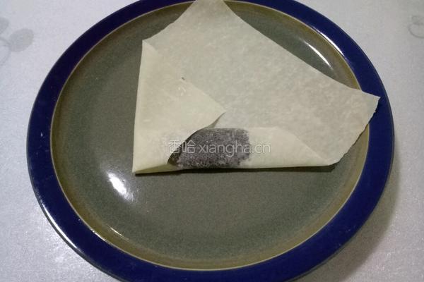 春卷的包法的做法图解9