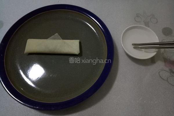 春卷的包法的做法图解13