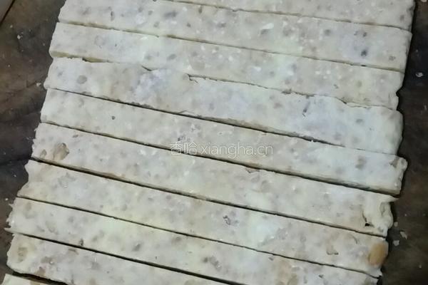 手工花生牛轧糖的做法图解9