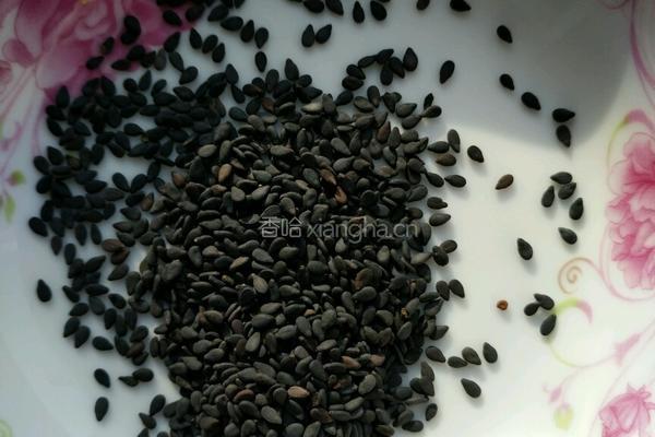黑芝麻炒芹菜的做法图解7