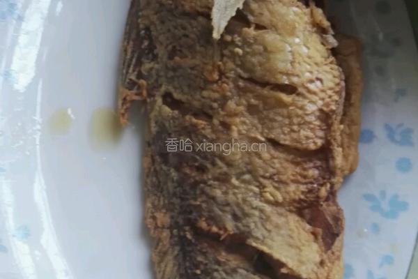 黄焖鱼的做法图解3