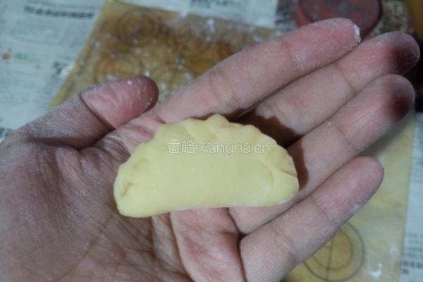 自制广东年货 油角的做法图解8
