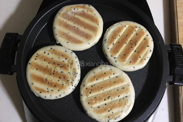 黑芝麻发面饼的做法图解16