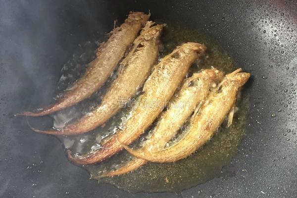红烧刀鱼的做法图解3