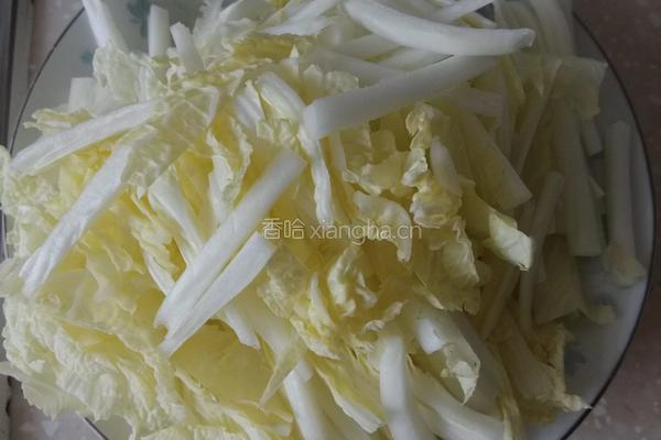 肉丝白菜炒粉丝的做法图解3