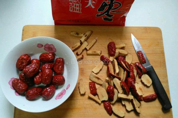 养颜玫瑰阿胶固元糕的做法图解2