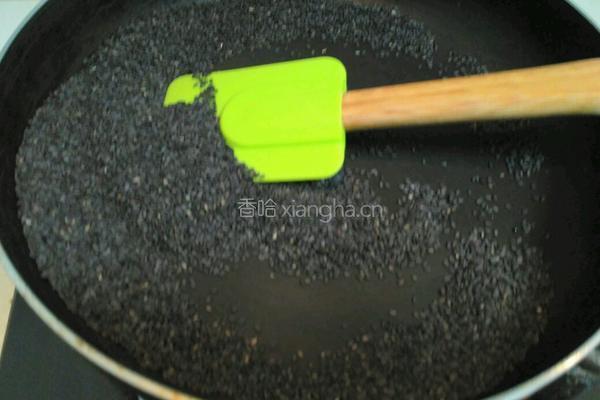 养颜玫瑰阿胶固元糕的做法图解3