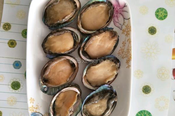 清蒸鲍鱼的做法图解1