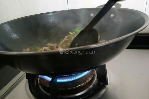 青椒炒香干的做法图解7