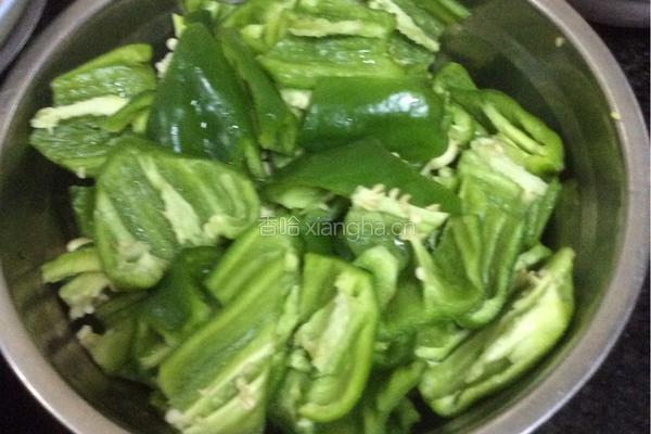 红烧鸭肉的做法图解1