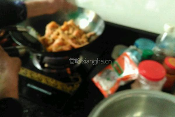 脆虾红椒的做法图解5