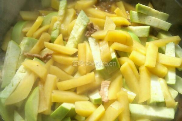 茄子炖土豆条的做法图解5