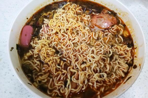 杂三样方便面