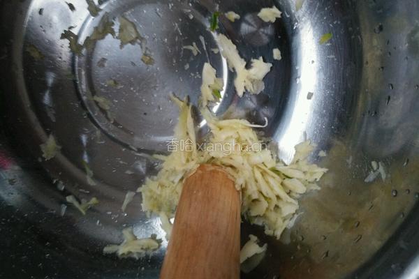 蒜拌猪头肉黄瓜的做法图解6