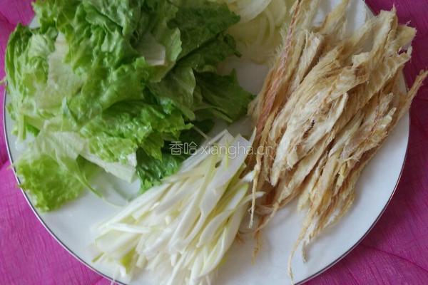 干明太鱼生拌菜丝的做法图解3