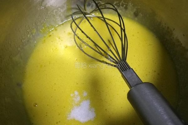 电饭煲蛋糕的做法图解2
