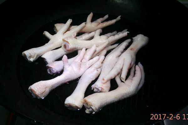 卤鸡爪的做法图解2