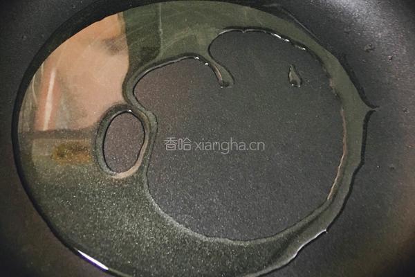 酸菜焖黄花鱼的做法图解4